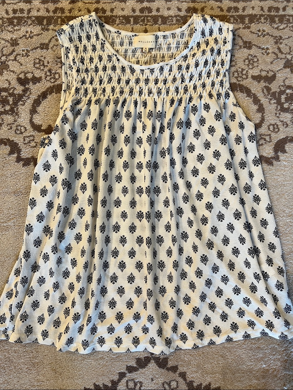 MELLODAY Cream Sleeveless Smocked Yoke Tank with Black Motif